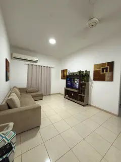 FEMALE EXECUTIVE BED SPACE AVAILABLE