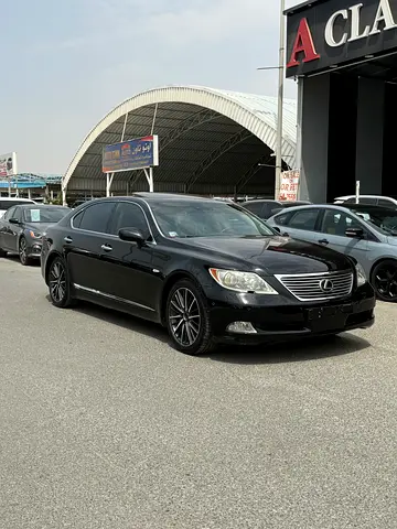 Lexus LS 460 1/2 Ultra 2007 | American Specs | Pristine Condition