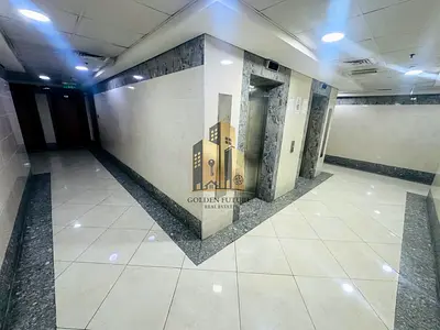 1BHK READY TO MOVE// WITH BALCONY//PARKING///WARDROBE//NEW MUWAILEH