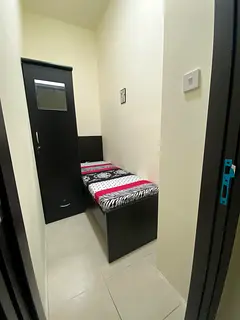 Single room near business bay metro station