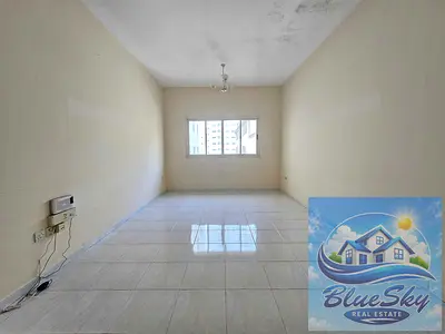 LUXURY 1BHK WITH AC FREE &MASTER BEDROOM WARDROBE CLOSE TO KING FAISAL ROAD RENT 28K