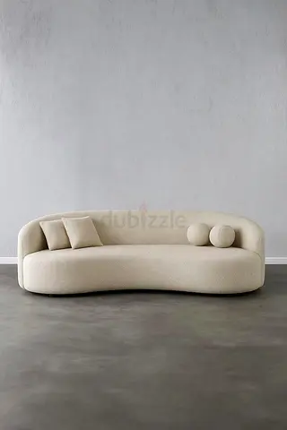 Curved Beige Bouclé 3-Seater Sofa in Excellent