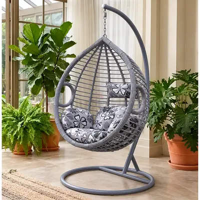 Brand new Indoor outdoor Swing Chair Available