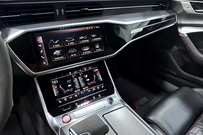 2020 AUDI RS6 — фото 14