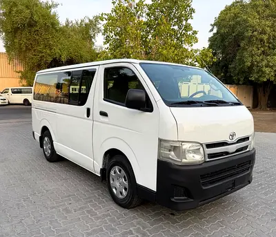 صورة 2 لـ 2011 Toyota HIACE