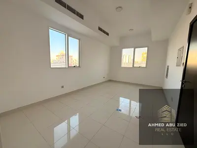 غرفة وصالة للإيجار السنوي في ليوارة عجمان، بلكونة وحمام وتكييف مركزي، ثاني ساكن، قريب من كورنيش عجمان ومخرج الشارقة، موقع مميز، 29 ألف درهم