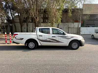 Mitsubishi L200 2016 Gcc Petrol Double Cabin