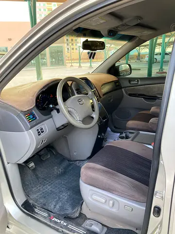 صورة 3 لـ 2010 Toyota SIENNA