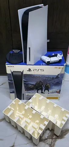 Ps5 fate disc lower version 1 controller with box for sale