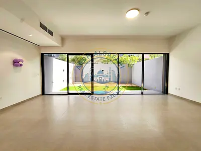 Ready To Move 3BR Townhouse in Robinia Massar