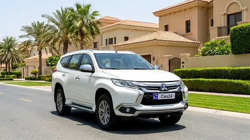 AED 767/m | 0 DP | Free 3 Months Warranty | Service History | MITSUBISHI MONTERO SPORT 2019