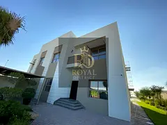 DESTRESS DEAL |Super luxurious Villa 6 bedrooms + maid room | large pool | Sharjah garden city | rea
