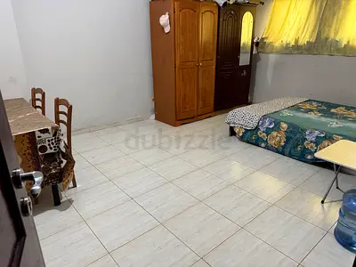 Furnished Hall room for Kerala couple or small family