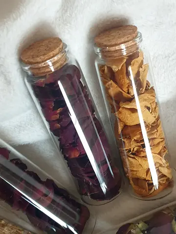 Dried flower tubes decoration