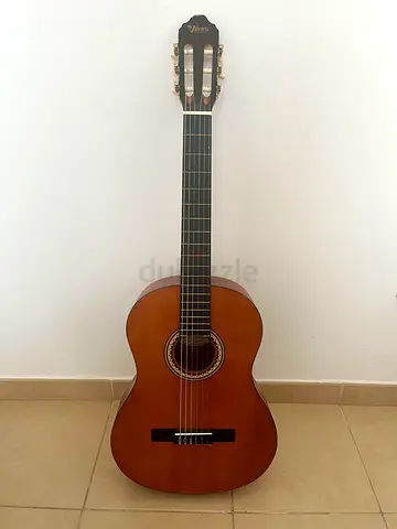 Full size 39” Valencia Classical Guitar & soft case
