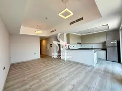Ultra Luxury & Massive || High floor || 6-Cheques || Prime Location