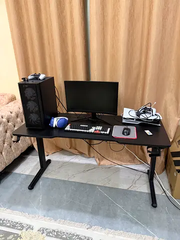 Modern Black Gaming and Office Desk