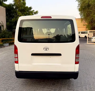 صورة 6 لـ 2011 Toyota HIACE