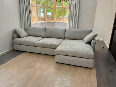 Crate&barrel Lounge deep L shape sectional sofa