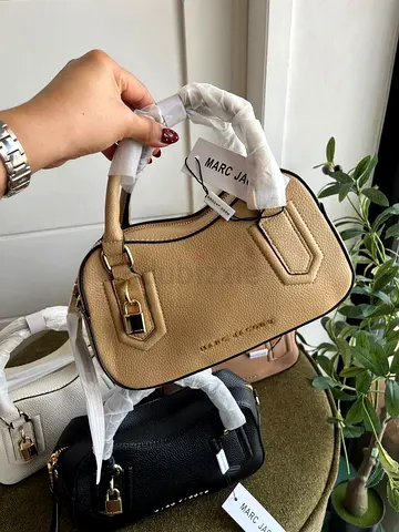 Marc Jacobs Small Leather Top-Handle Bag - Beige