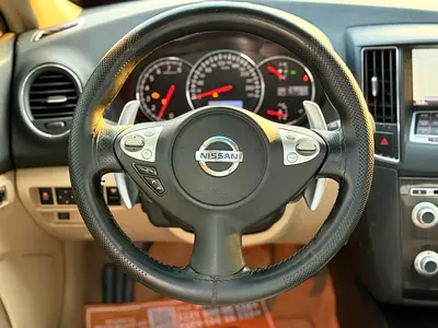 2013 Nissan MAXIMA — фото 11