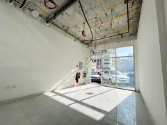 Commercial Shop ! 350 Sqft ! Glass fitted ! 1 Bathroom