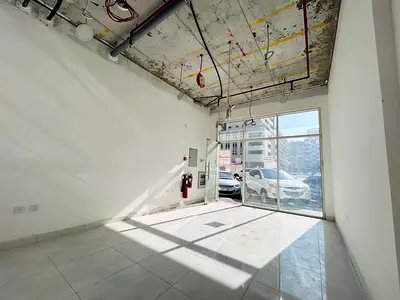 Commercial Shop ! 350 Sqft ! Glass fitted ! 1 Bathroom