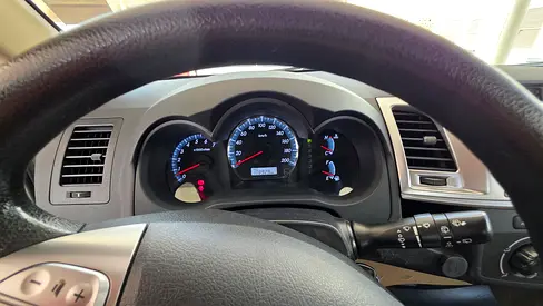 صورة 5 لـ 2014 Toyota FORTUNER