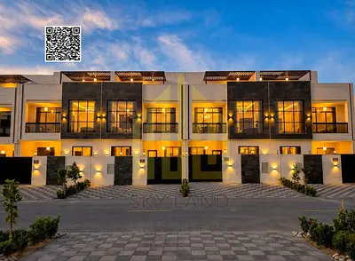 Townhouse - Good location - Fees included - Excellent price