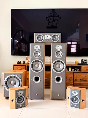 JBL Northridge E Series 5.1 Hi-Fi / Home Cinema Speaker System – Exceptional Condition