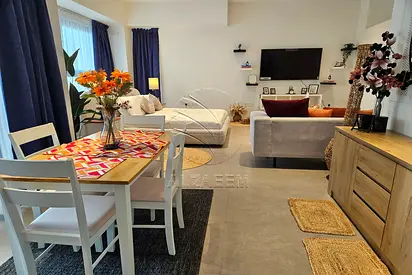 √ BIG LAYOUT | Elegantly Furnished | High Floor √