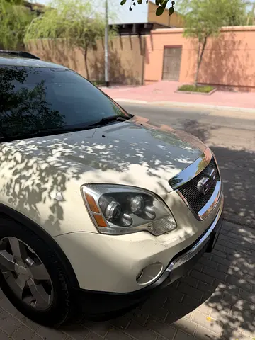 صورة 9 لـ 2011 GMC ACADIA