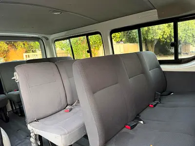 صورة 12 لـ 2011 Toyota HIACE