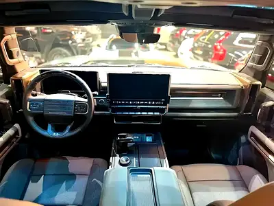 2024 GMC HUMMER — фото 14