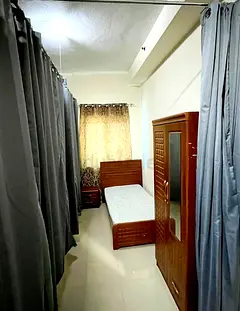 Ladies apartment same partition available 1000Aed including all