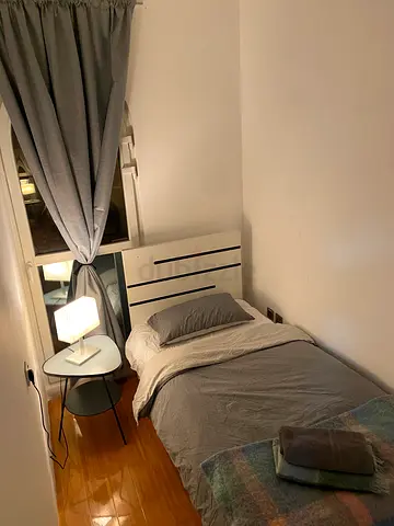 Private room with balcony available immediately