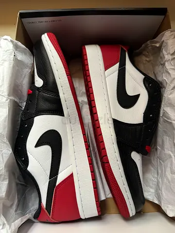 Air Jordan 1 Retro Low OG Black Toe