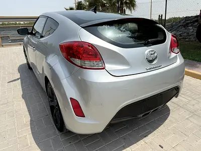 صورة 9 لـ 2012 Hyundai VELOSTER