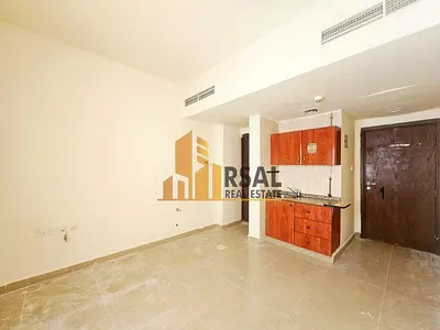 Studio With Open Kitchen/Family Building/Near Ambassador School