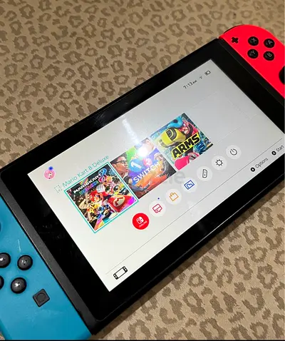 Switch V2 , with dock and charger