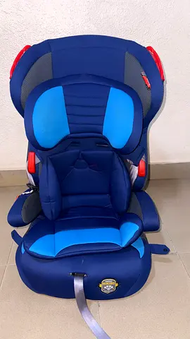 Used Blue Highback Booster Car Seat with Cushions (Good Condition)