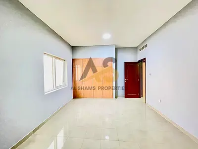 GET SPACIOUS 2BHK WITH BALCONY + WARDROBE
