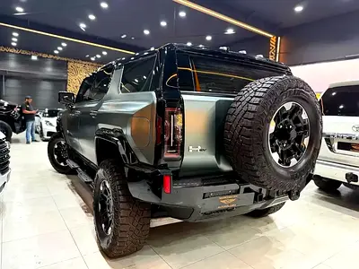 2024 GMC HUMMER — фото 7
