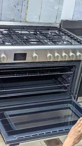 Stainless Steel Freestanding Gas Cooker with Oven - Good Working Condition