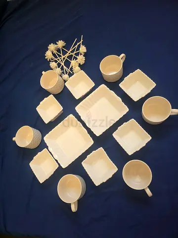 White Ceramic Dessert Serving Set - Plates and Mugs