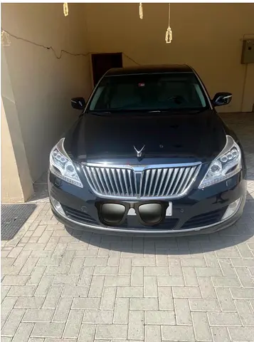 Hyundai Centennial VS380 2015 | Luxury V6 Sedan | Well Maintained