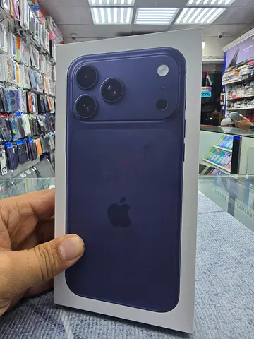 IPhone 17pro max 256gb blue
