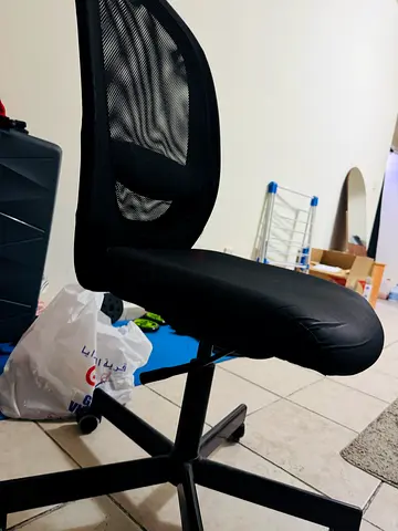 Chairs All 4 in good condition 4 chairs