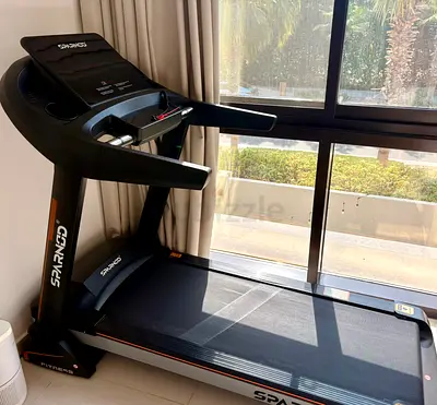 Sparnod STH-3600 Treadmill 16km/h Auto Incline - Like New -4HP Peak
Slightly used 
Was 2500
Now 1200