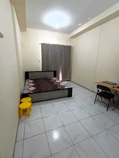 Room available for vegetarian bachelor or family